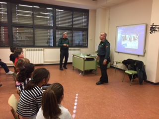 CHARLA GUARDIA CIVIL